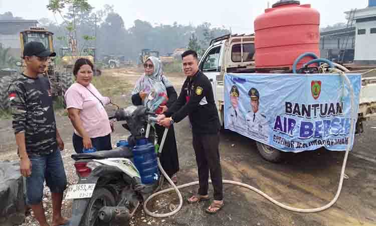 Kekeringan Meluas, Pemprov Kalteng Salurkan Air Bersih ke Sejumlah Desa