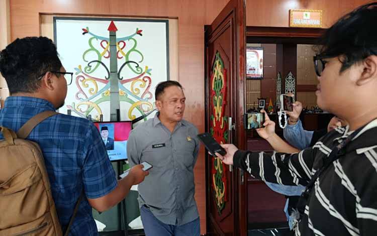 Antrean BBM Mengular di Palangka Raya, DPRD Soroti Peralihan Konsumen ke Pertalite