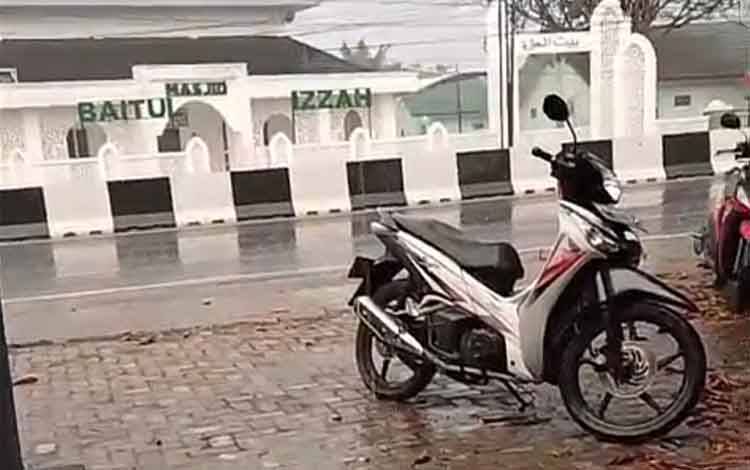 Hujan Mulai Turun di Palangka Raya