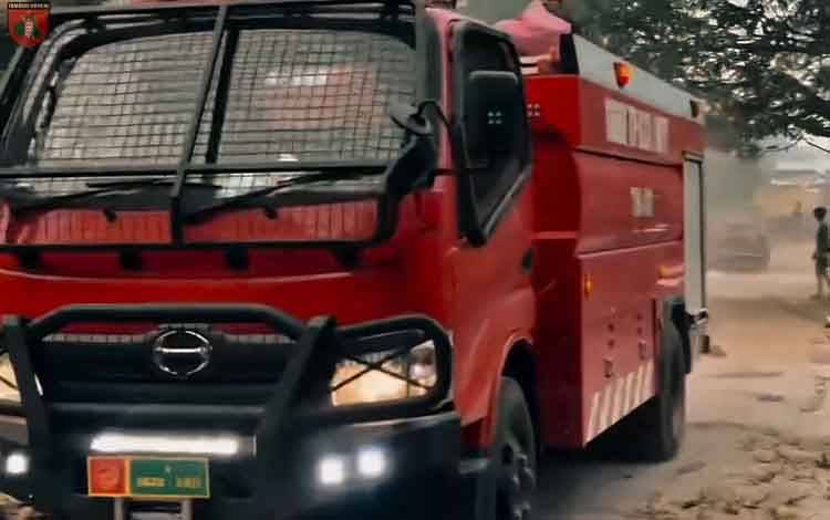TNI Tambah 10 Mobil Tangki untuk Bantu Pemadaman Karhutla Kotim
