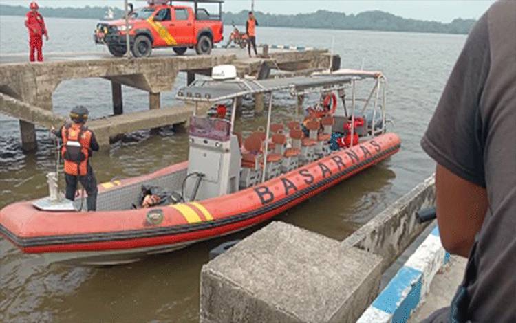 KM Sekar Merah Tenggelam di Perairan Kumai, 1 Orang Meninggal 6 Selamat dan 5 Dalam Pencarian