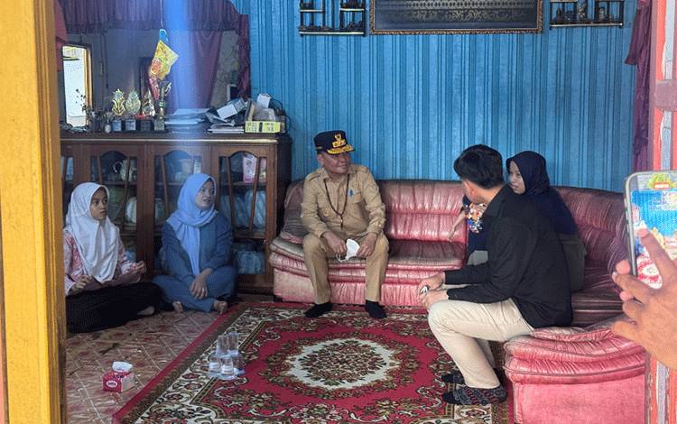 Wapres Temui Keluarga Petugas Penanganan Karhutla di Kalteng yang Gugur