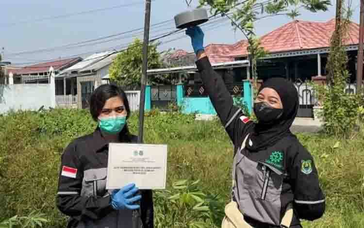 Passive Sampler Pemantauan Udara Tahap 2 Dipasang di Empat Lokasi Kapuas