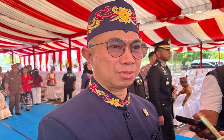 Cegah Dampak Kabut Asap, Wakil Ketua III DPRD Kalteng Ajak Warga Rutin Cek Kesehatan ke Faskes Terdekat