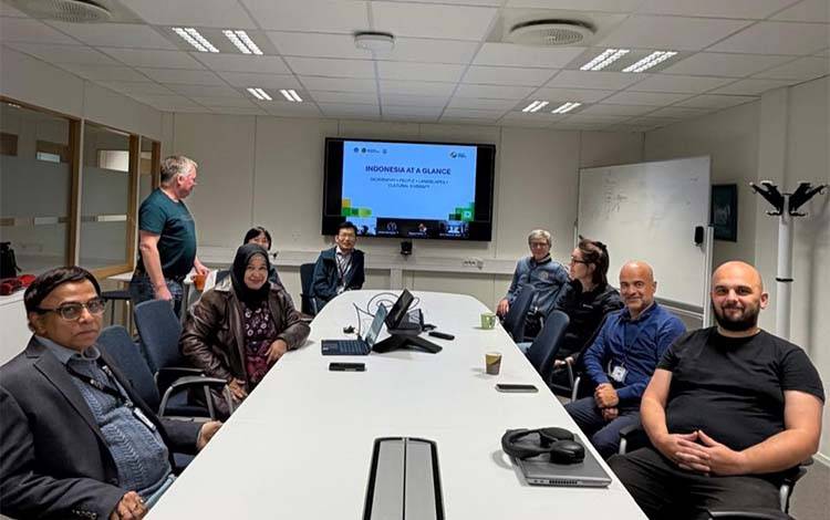 Prof Rahmawaty Kenalkan Indonesia, Sumut dan USU di Norwegia