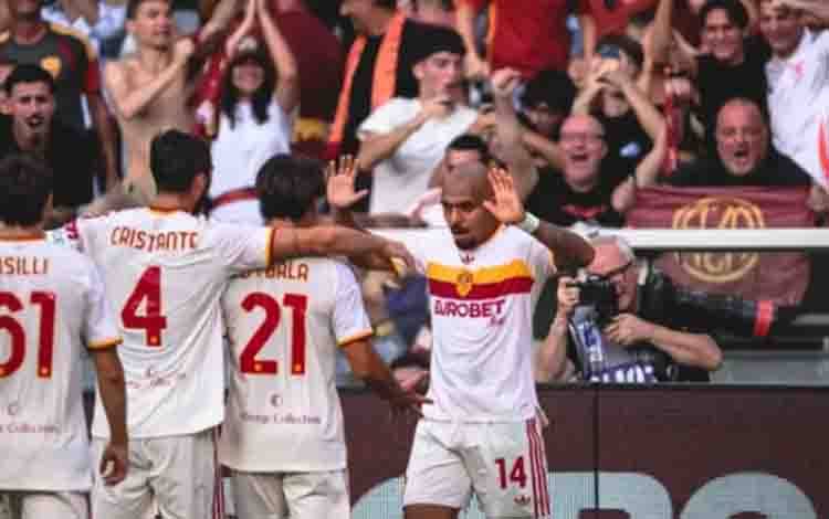 AS Roma Naik ke Puncak Klasemen Seusai Menang 2-0 di Kandang Torino