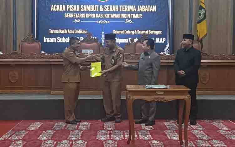 Sertijab Sekretaris DPRD Kotim, Agus Tripurna Gantikan Imam Subekti