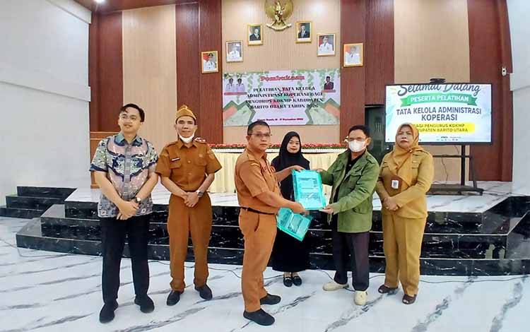 Perkuat Tata Kelola, Pengurus KDKMP Barito Utara Ikuti Pelatihan Administrasi