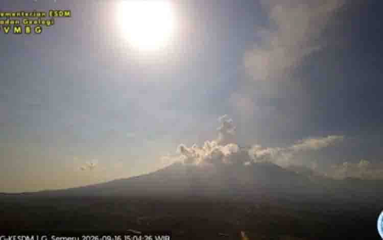 Gunung Semeru Erupsi Lagi Rabu Malam, Disertai Suara Dentuman
