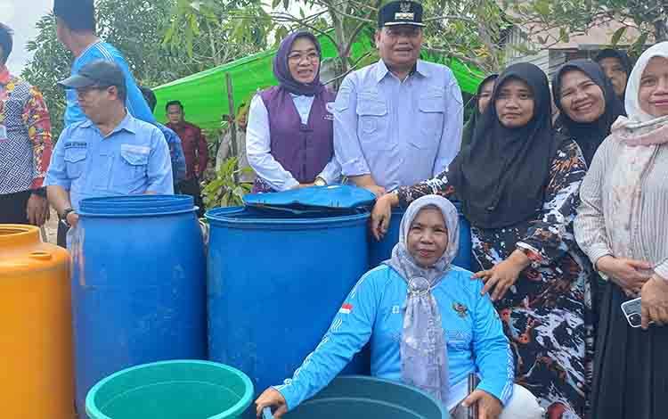 Warga Sei Ijum Raya Terbantu Bantuan Air Bersih di Tengah PDAM Payau
