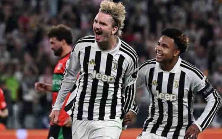 Liga Europa: Juventus Menang Telak, Bournemouth Kalahkan Sociedad