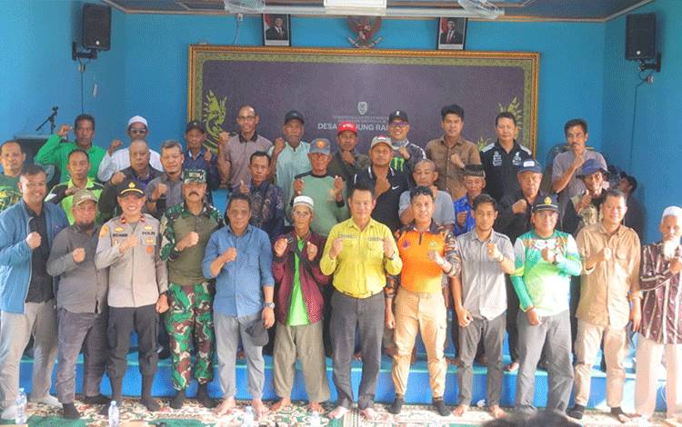Kunjungan ke Tanjung Rangas, Bupati Seruyan Dorong Penguatan Akses Jalan dan Mitigasi Karhutla
