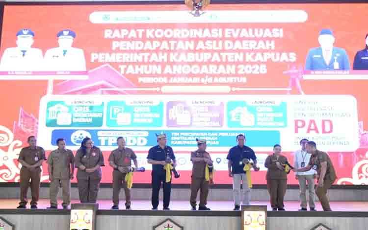 Realisasi PAD Kapuas Baru 50 Persen, Pemkab Terapkan QRIS Retribusi untuk Tekan Kebocoran
