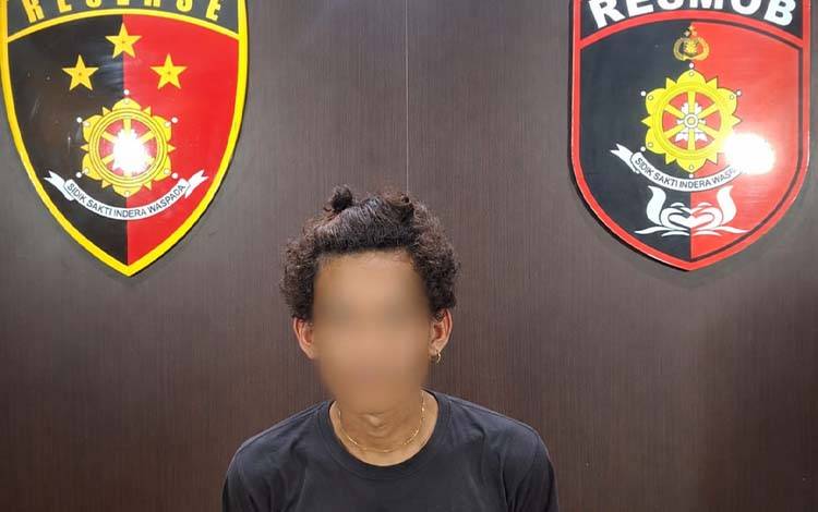 Curi HP Sambil Bawa Senjata Tajam, Pria 22 Tahun Diamankan Polresta Palangka Raya