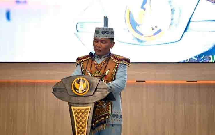 Gubernur Agustiar Dorong Efisien Anggaran