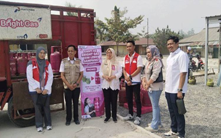 Gandeng Disperindag Kobar, Pertamina Dorong Warga Mampu Beralih dari LPG 3 Kg ke Bright Gas 5,5 Kg