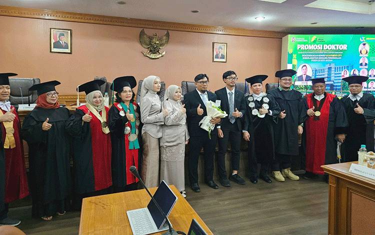 Suranto Raih Gelar Doktor Cum Laude, Teliti Konsep Eco Forest City Berkelanjutan di Medan