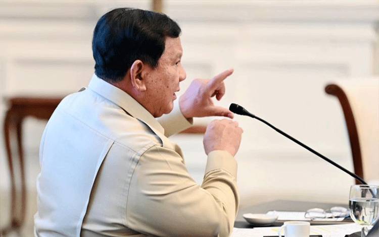 Prabowo: Korporasi Wajib Patuhi Regulasi Penanganan Karhutla