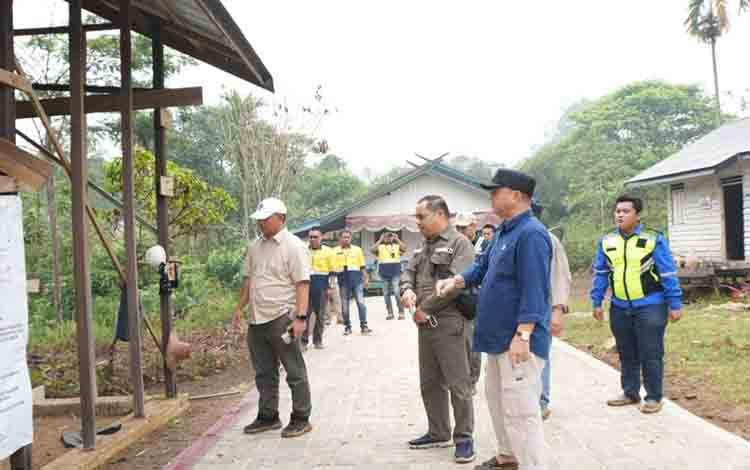 Desa Mampai Jaya Kapuas Hulu Siapkan Lahan untuk 50 KK Transmigrasi Lokal
