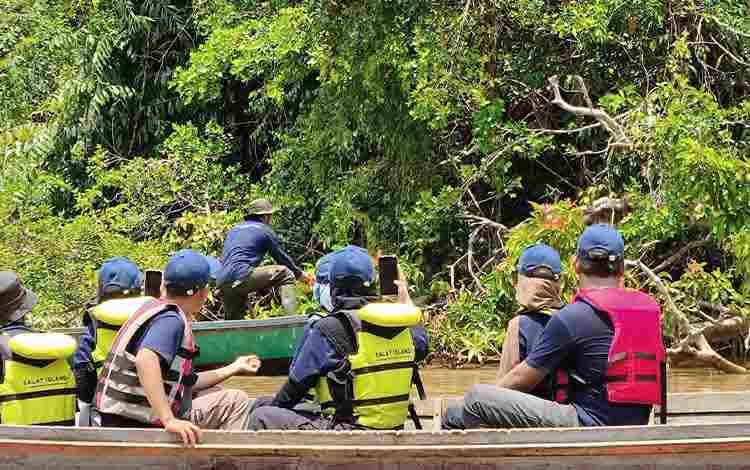Menjaga Danau Berarti Menjaga Dapur Warga