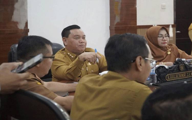 Bupati Kotim: Peningkatan Jalan Seberang Mentaya Pacu Perekonomian Wilayah