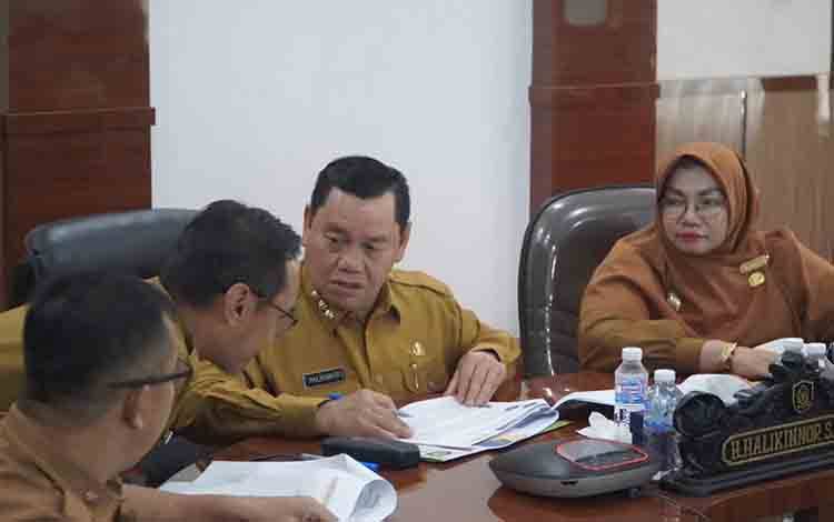 Bupati Kotim Dorong Pembangunan Jalan Cempaka Mulia-Kampung Melayu ke Kementerian PUPR