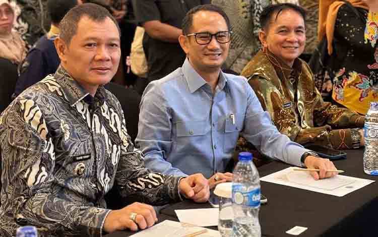 Bupati Bartim Teken Pakta Integritas, Percepat Penyusunan RDTR