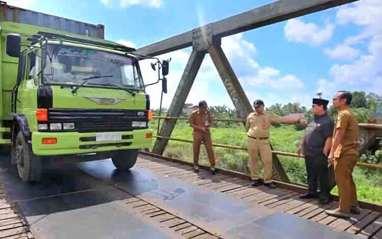 Jembatan Kapten Mulyono Sampit Akan Dibangun Beton Permanen Tahun Depan