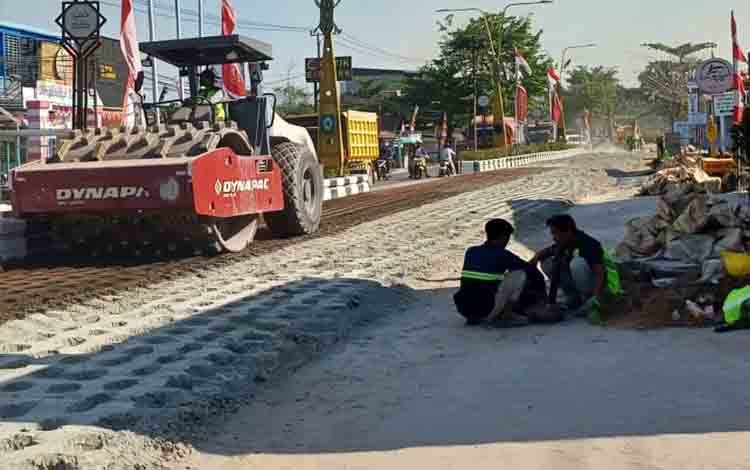 Drainase Jalan Tjilik Riwut Sampit Akan Dilanjutkan hingga Simpang Pramuka untuk Cegah Banjir