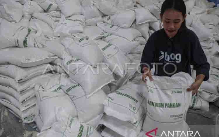 Bapanas Tambah Penugasan Bulog Salurkan SPHP Beras