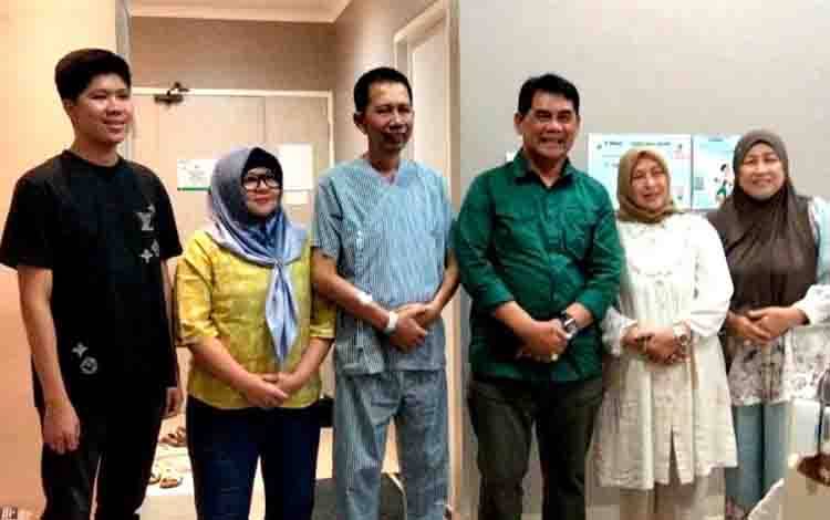 Kalteng Kehilangan Putra Terbaiknya: Jenazah H Nadalsyah Dibawa ke Muara Teweh