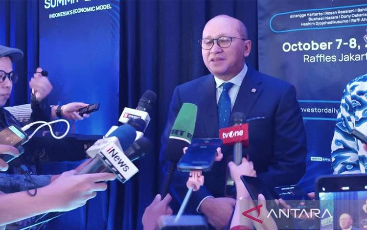 Rosan: Butuh Investasi Rp13.000 T Capai Pertumbuhan Ekonomi 8 Persen
