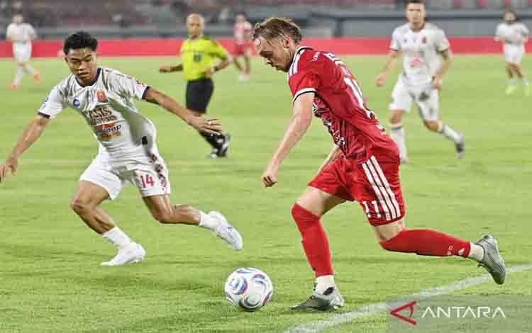 Bali United Pesta Gol, Johnny Jansen Sebut Jalani Hari yang Baik