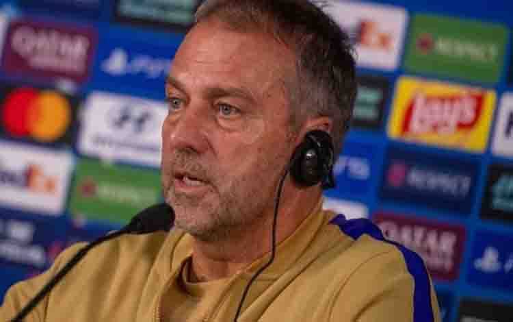 Hansi Flick Tak Masalah Barcelona Menang Tipis atas Galatasaray
