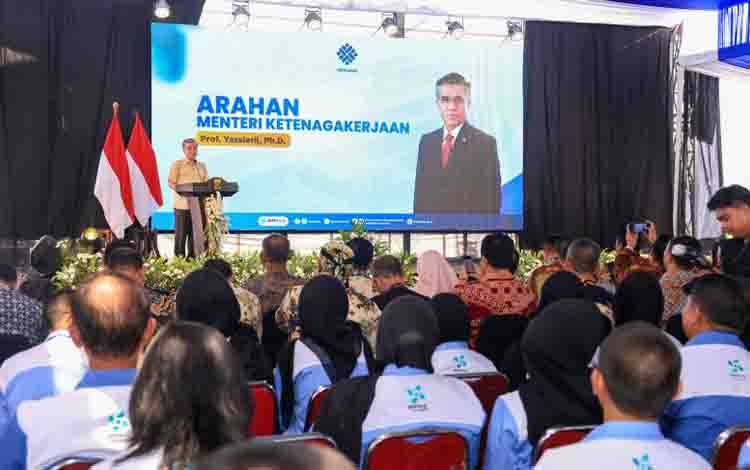 Menaker Dorong Pemda Hubungkan Lulusan Pelatihan dengan Akses Kerja