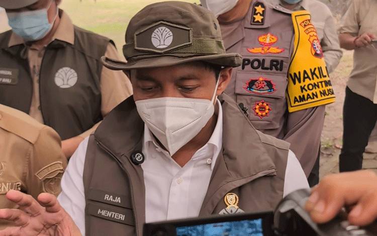 Raja Juli Soroti Ancaman Karhutla terhadap Orangutan di Kalteng