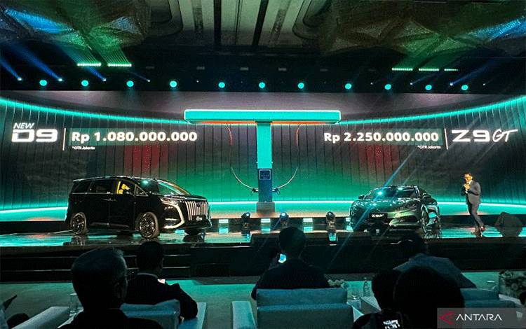 BYD Danza Rilis D9 Baru dan Z9 GT, EV Kelas Premium Performa Tinggi