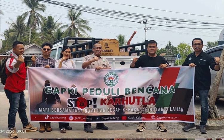 GAPKI Kalteng Suplay Bantuan Sembako untuk Penanganan Karhutla Kapuas
