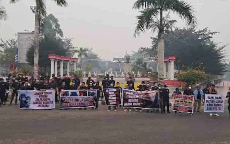 Suarakan Keresahan Atas Kondisi Karhutla, Warga Kotawaringin Lama Gelar Aksi Damai