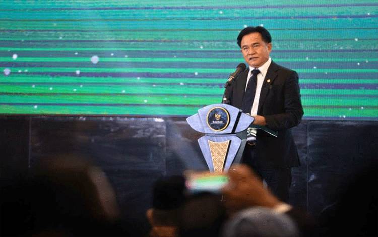 Menko Yusril Dorong Penguatan Regulasi Pengelolaan Zakat