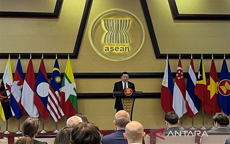 Sekjen: ASEAN Tak Berniat Tinggalkan Dolar AS, Tetapi Perkuat Ekonomi