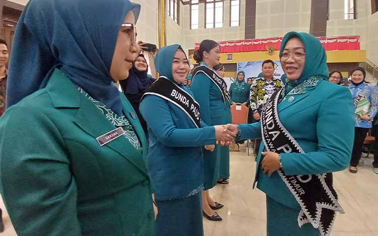Khairiah Halikinnor Dorong PKK dan Bunda PAUD Kecamatan Perkuat Ketahanan Keluarga