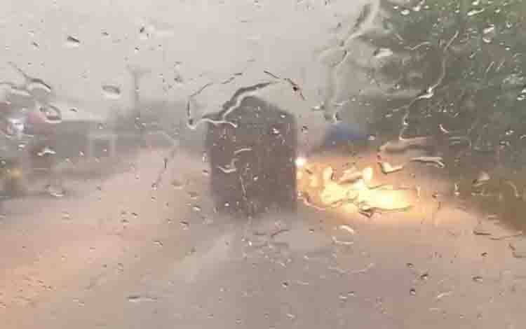 Sejumlah Wilayah Kotim Diguyur Hujan Lebat, BMKG Sebut Terjadi Secara Alami