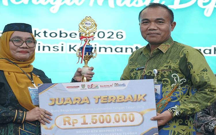 Guru BK SMKN 2 Kuala Kapuas Raih Dua Penghargaan Terbaik GTK Berprestasi Kalteng 2026