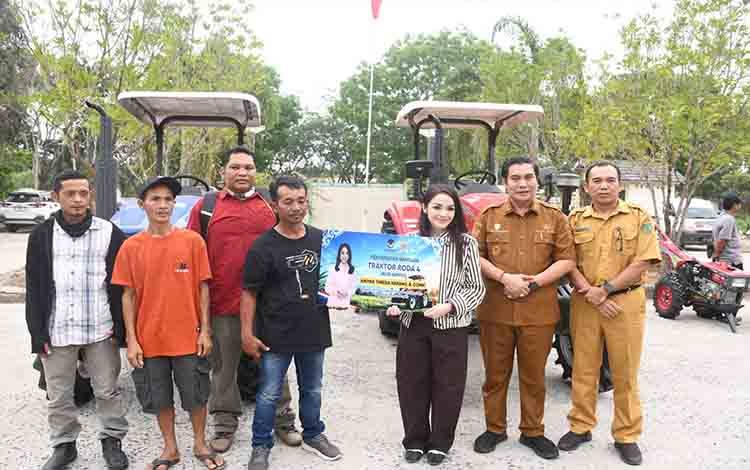 Wabup Pulang Pisau Minta Petani Tidak Menjual Bantuan Alsintan