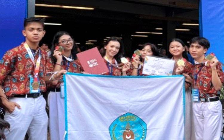 Enam Murid SMAN 3 Palangka Raya Raih Emas Lomba Peneliti Belia 2026