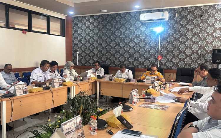 Bapemperda DPRD Palangka Raya Bahas Lanjutan Raperda Kelurahan Presisi