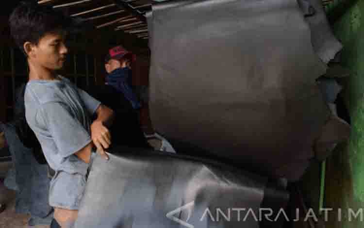 Indef: IEU-CEPA Jadi Perluasan Pasar bagi Industri dan UMKM TPT RI