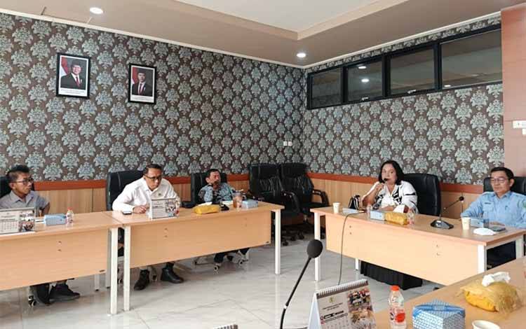 Komisi III DPRD Palangka Raya Gelar RDP Tindak Lanjuti Hasil Kunjungan Lapangan