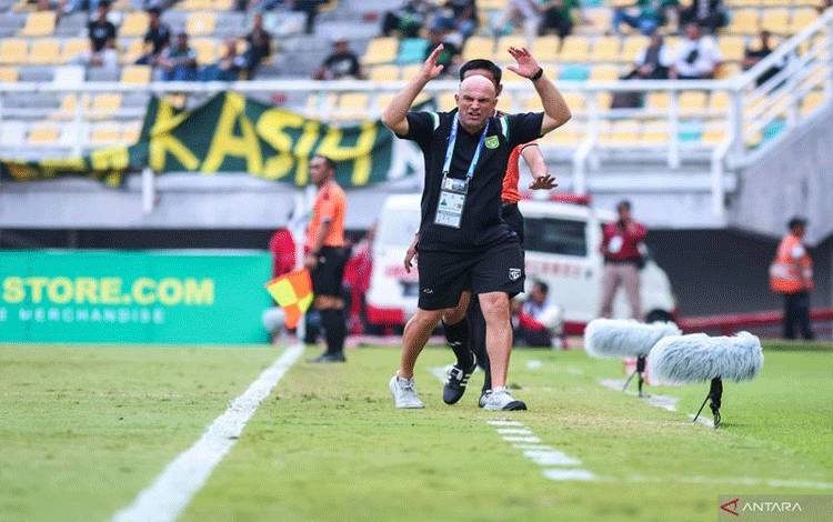 Tavares Soroti Penyelesaian Akhir Persebaya Usai Kalah dari PSM